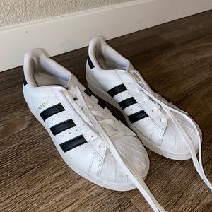 Adidas Superstars Size 9W 7M